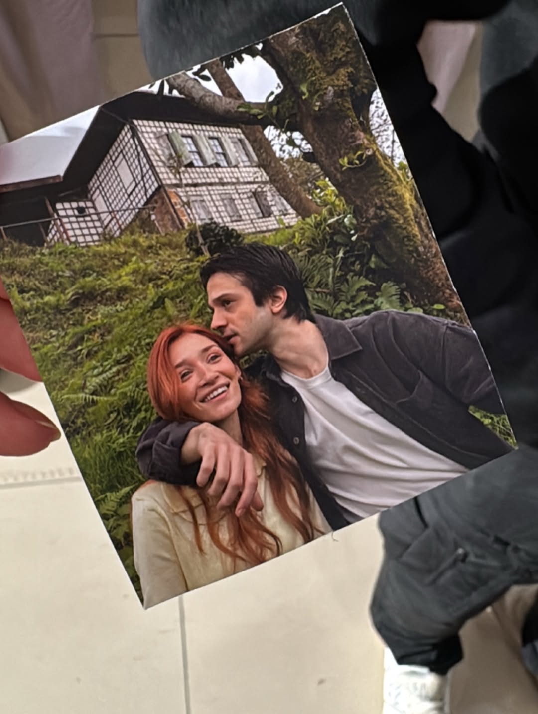 Taşacak Bu Deniz’de Adil ve Hicran Geçmişi: Fotoğraftaki Yakınlık Ne Anlatıyor?